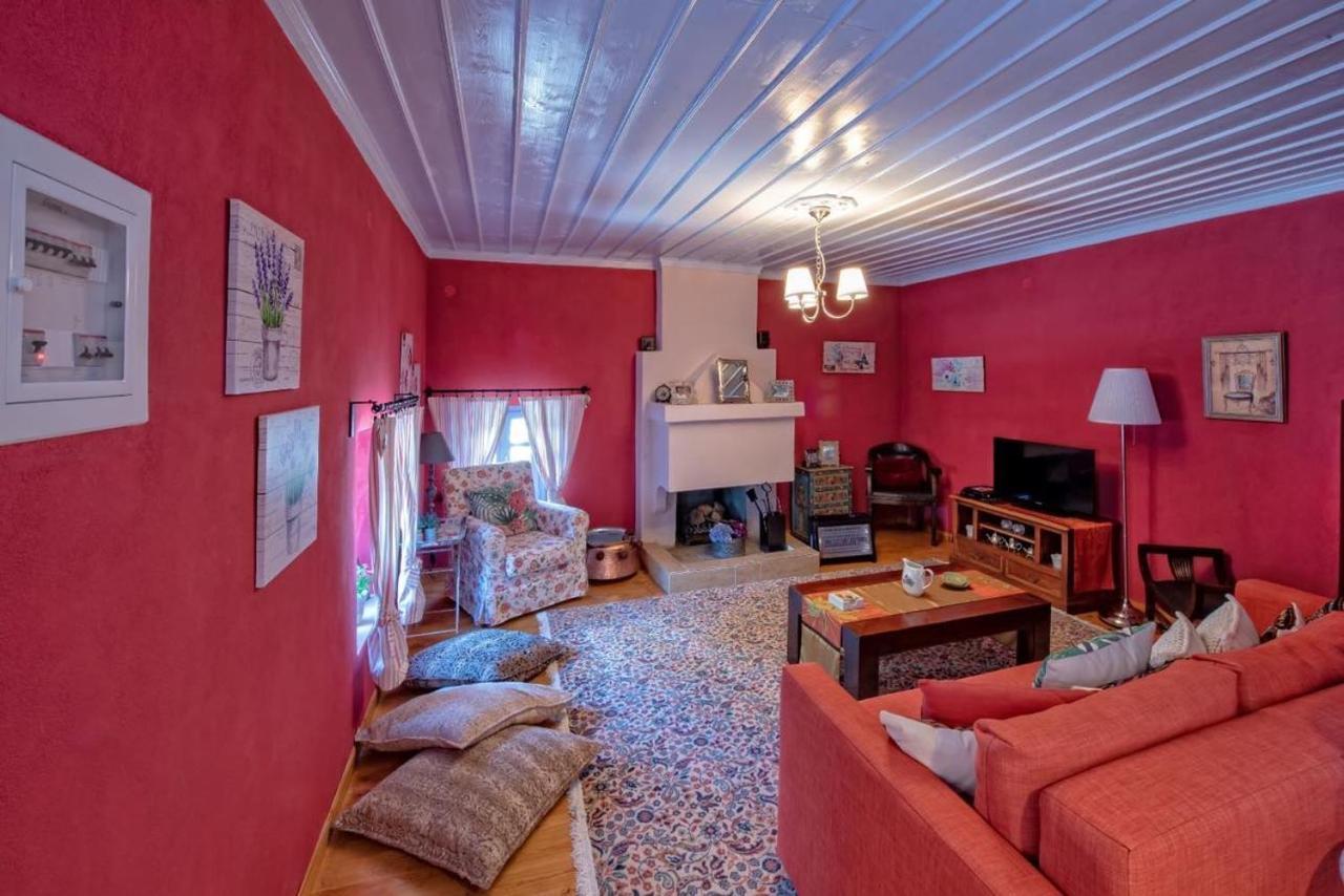 Minodora'S Guesthouse Dikorfo Eksteriør bilde