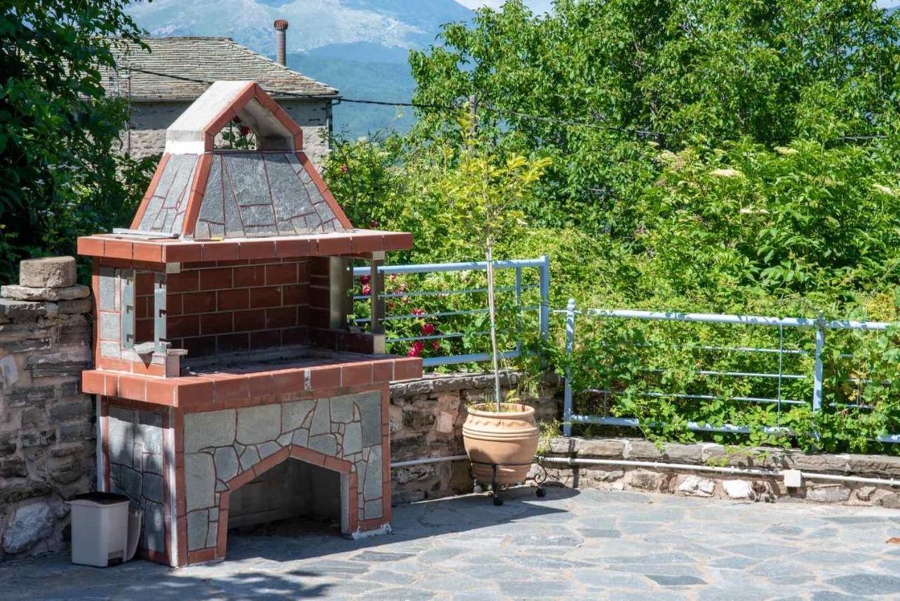 Minodora'S Guesthouse Dikorfo Eksteriør bilde